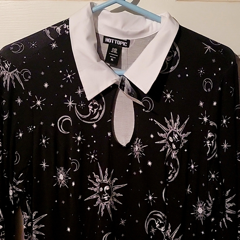 Hottopic black white celestial collar dress size XL stretchy
